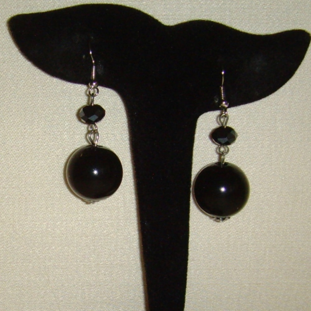 Black Lucite Dangle Pierced Earrings